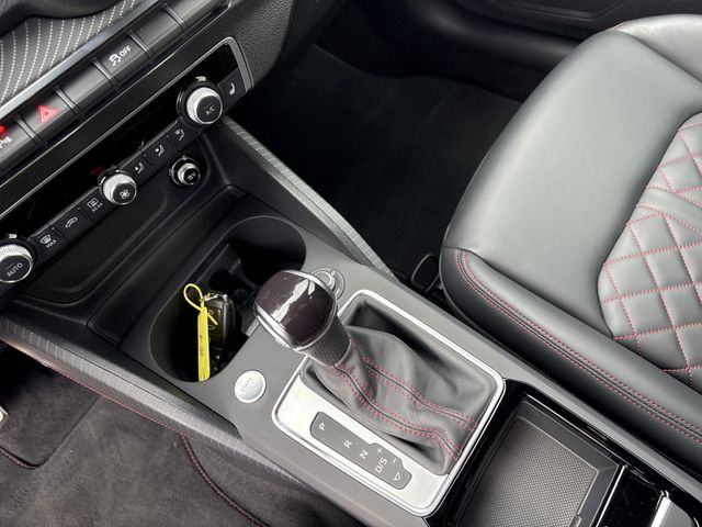 Q2 35 TFSI S LINE LED+KAMERA+LEDER+OPTIK+KAMERA+