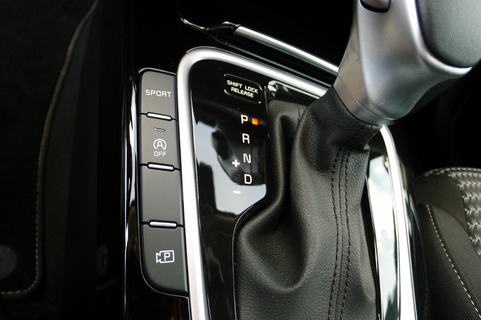 Kia Ceed SW 1.5 T-GDI 140 PS DCT Spirit/Navi/UVO