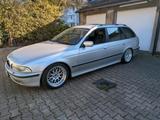 BMW 528i E39 Vollausstattung - BMW 528 aus 2000: 528i