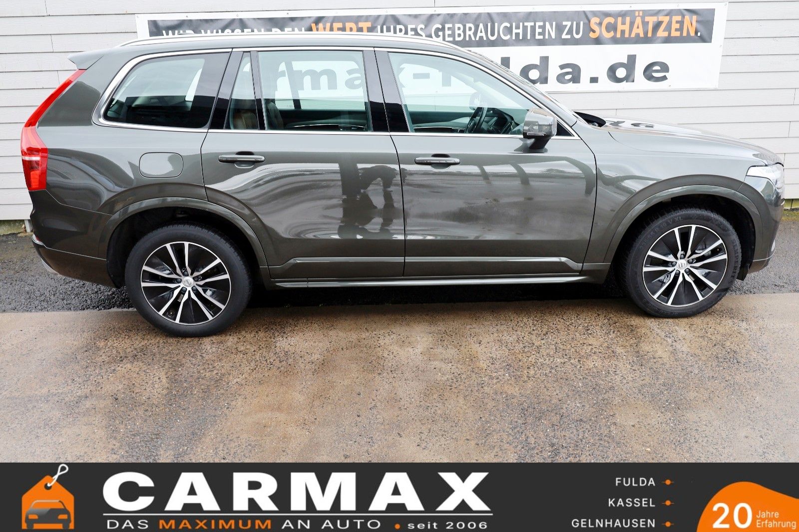 Fahrzeugabbildung Volvo XC90 Momentum Pro AWD 7Si,Leder,Navi,LED,ACC,AHK