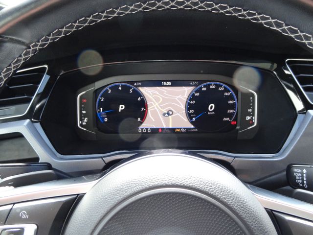 Fahrzeugabbildung Volkswagen Touran/2xR-Line/Pano/AHK/LED/Navi/Voll/Virtual/