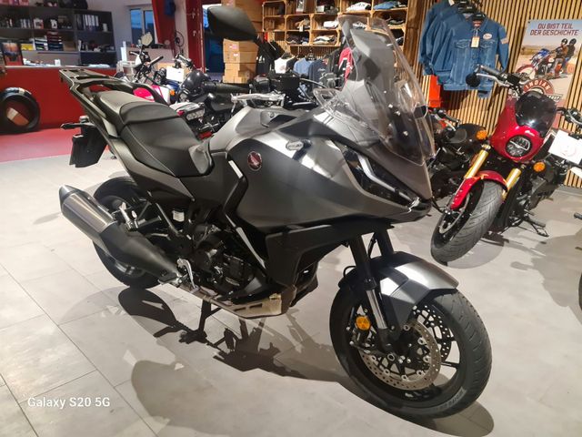 Honda NT 1100 DCT