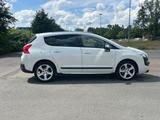 Peugeot 3008 Platinum |Pano |Navi |Leder |2. Hand - gebrauchte Peugeot 3008 aus dem Jahr 2011
