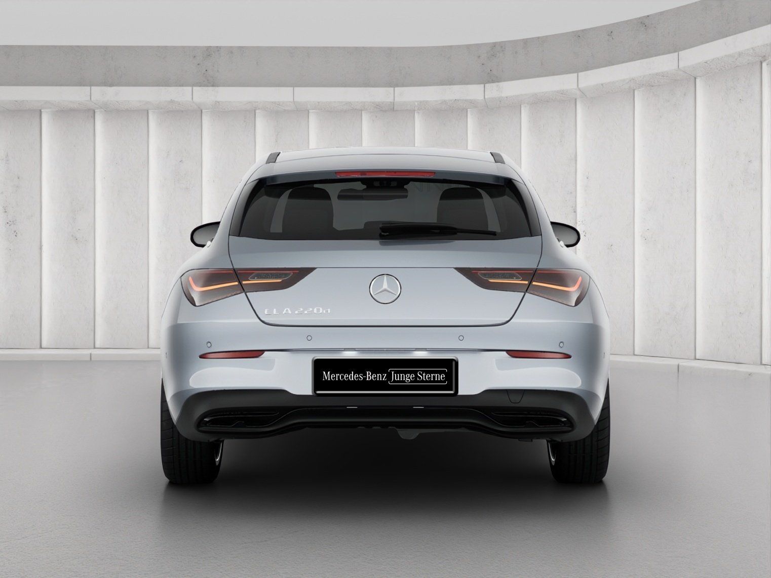 Mercedes-Benz CLA 220 d SB Night Panorama Burmester Sthz DIS imagem 3