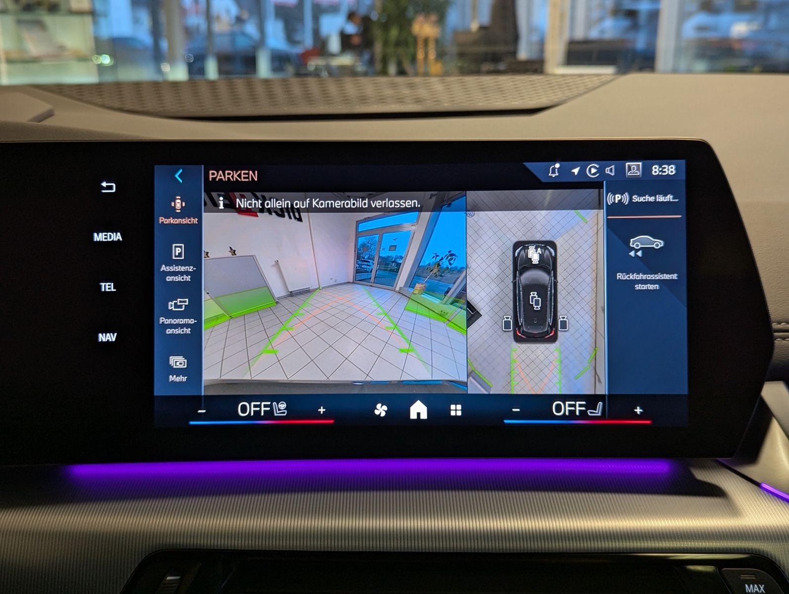 BMW 223 Active Tourer i xD M-Sport Pano H/K 360° AHK - Image 26