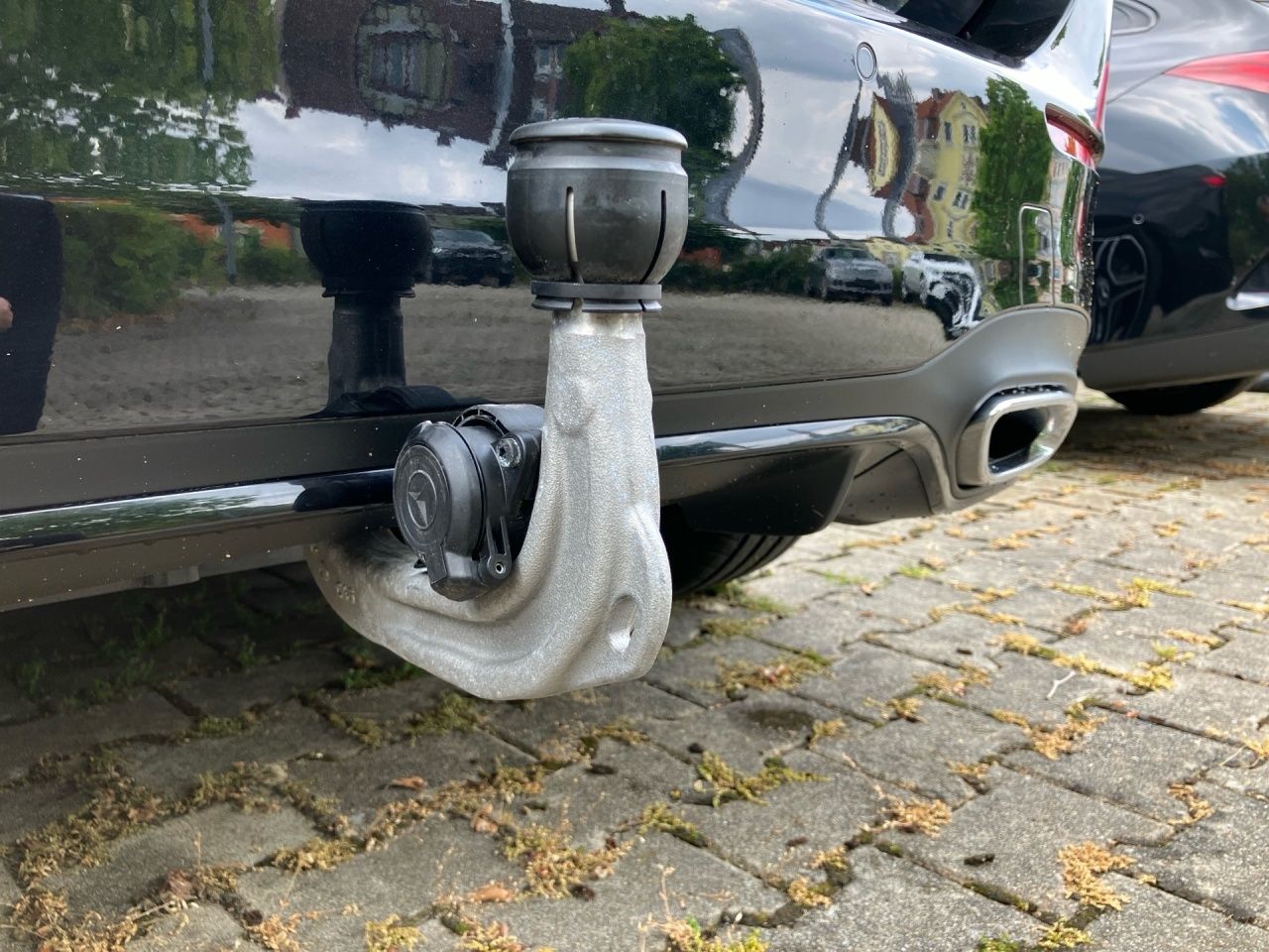 Fahrzeugabbildung Mercedes-Benz B 200 AMG AHK+Night+Keyless+Ambi+AdvSound+LkrdHz