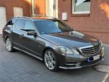 Mercedes-Benz E250 CDI, AMG- PAKET, 19 Zoll Felgen - Mercedes-Benz E 250 in Bremen