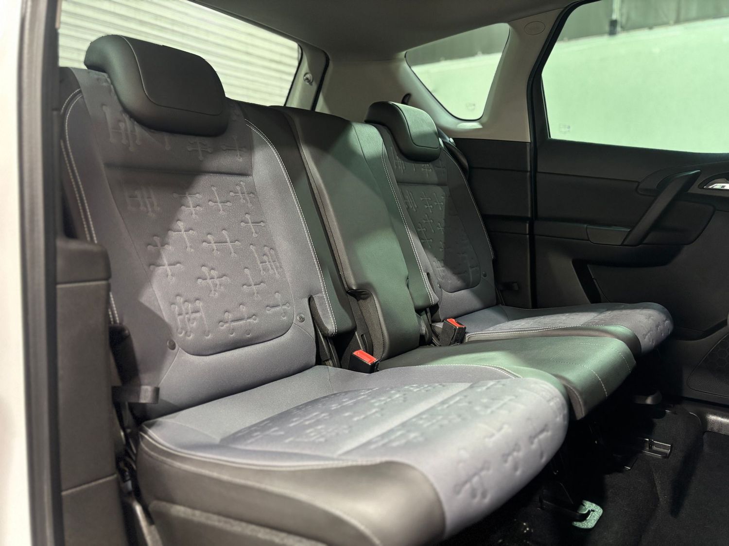 Fahrzeugabbildung Opel Meriva Innovation#Navi#Tempomat#Klima#Beheizbare