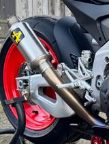 Aprilia RSV4 | Arrow | 23900Km | Sachsenring Black - Angebote