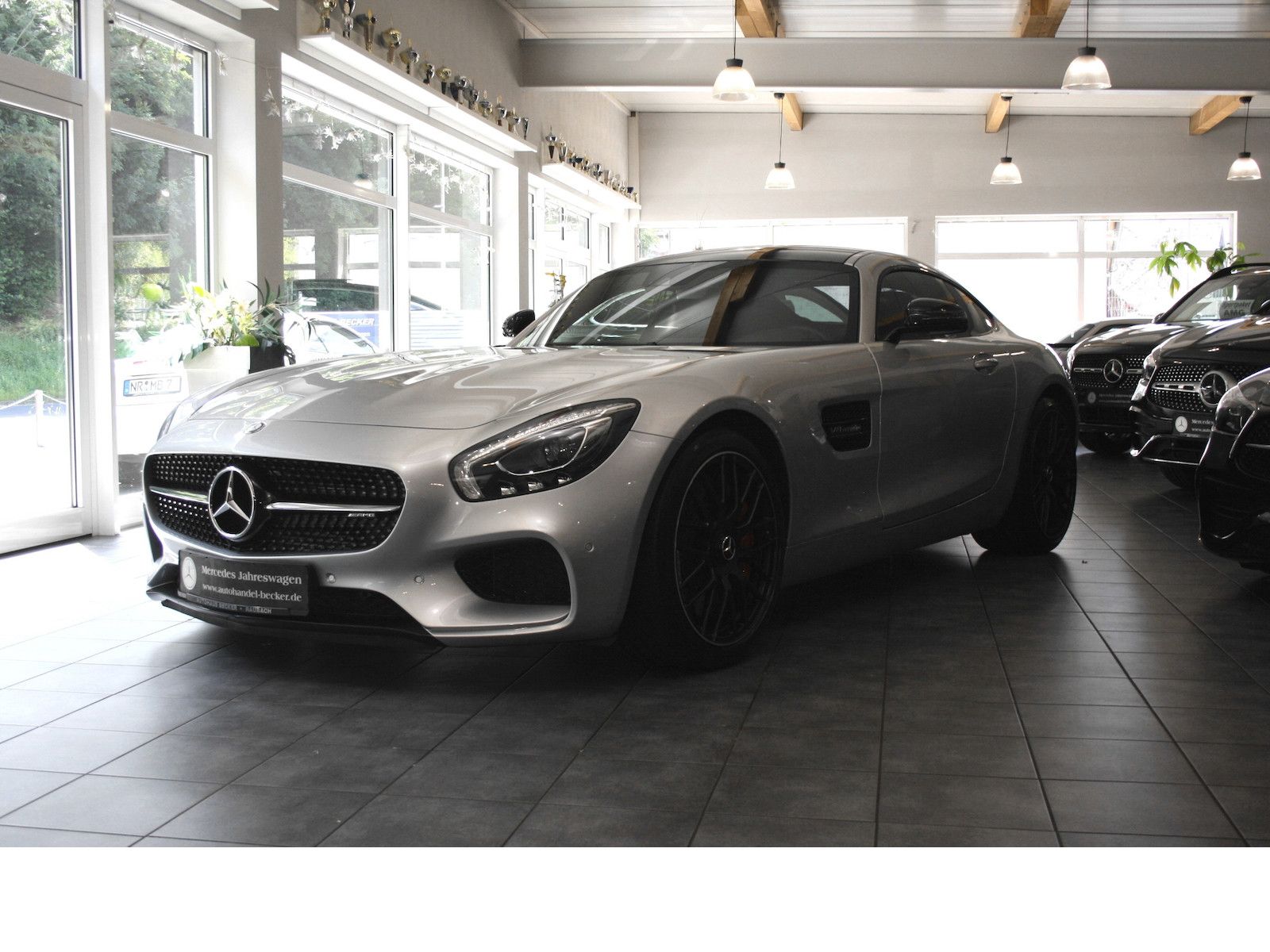 Fahrzeugabbildung Mercedes-Benz AMG GT S V8 *Night*Panoramadach*Burmester*Memory