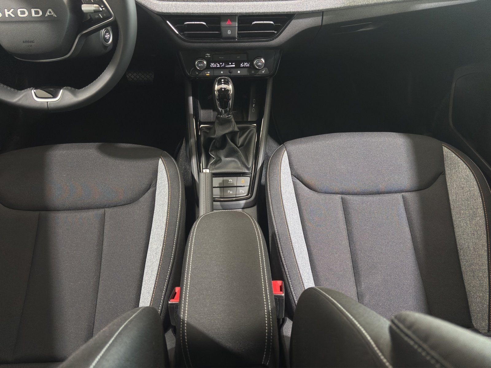 Fahrzeugabbildung SKODA Kamiq Balance 1,0 TSI 85 kW DSG MATRIX/AHK/ACC