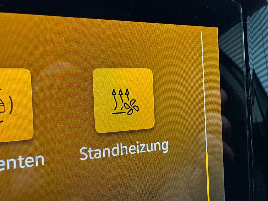 Golf VIII Variant 1.5 eTSI STYLE *DCC*STDHZG*