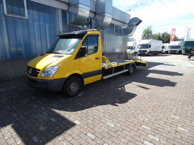 Mercedes-Benz 315 Sprinter CDI Abschleppwagen