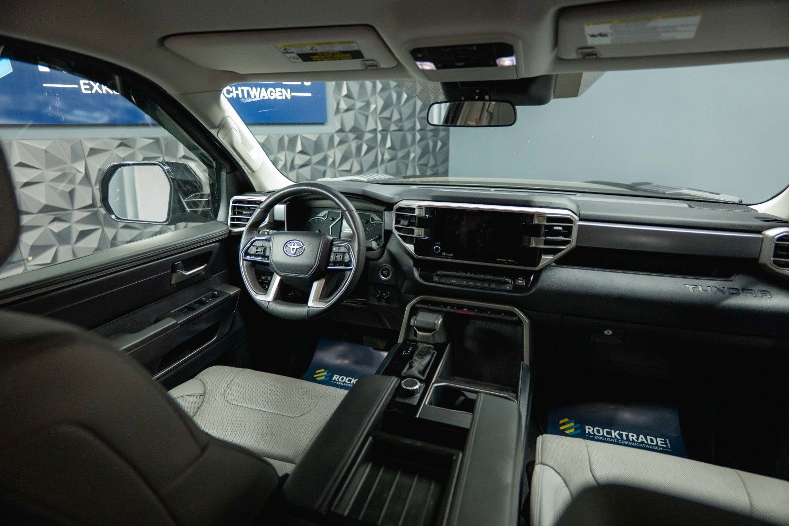 Fahrzeugabbildung Toyota Tundra 3.4L V6 4x4 TRD PRO Style *LED*ACC*19%*