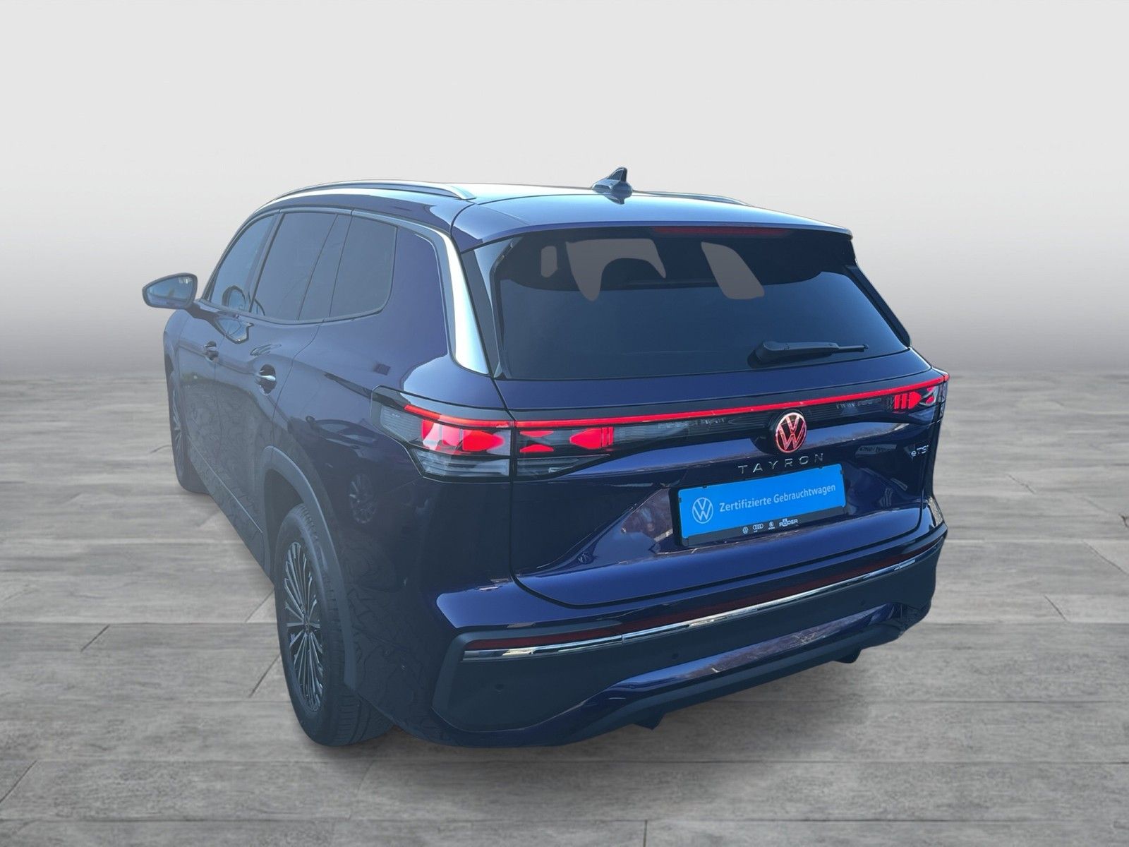 Volkswagen Tayron 1.5 TSI Elegance Matrix Leder Pano IQ AHK foto 2