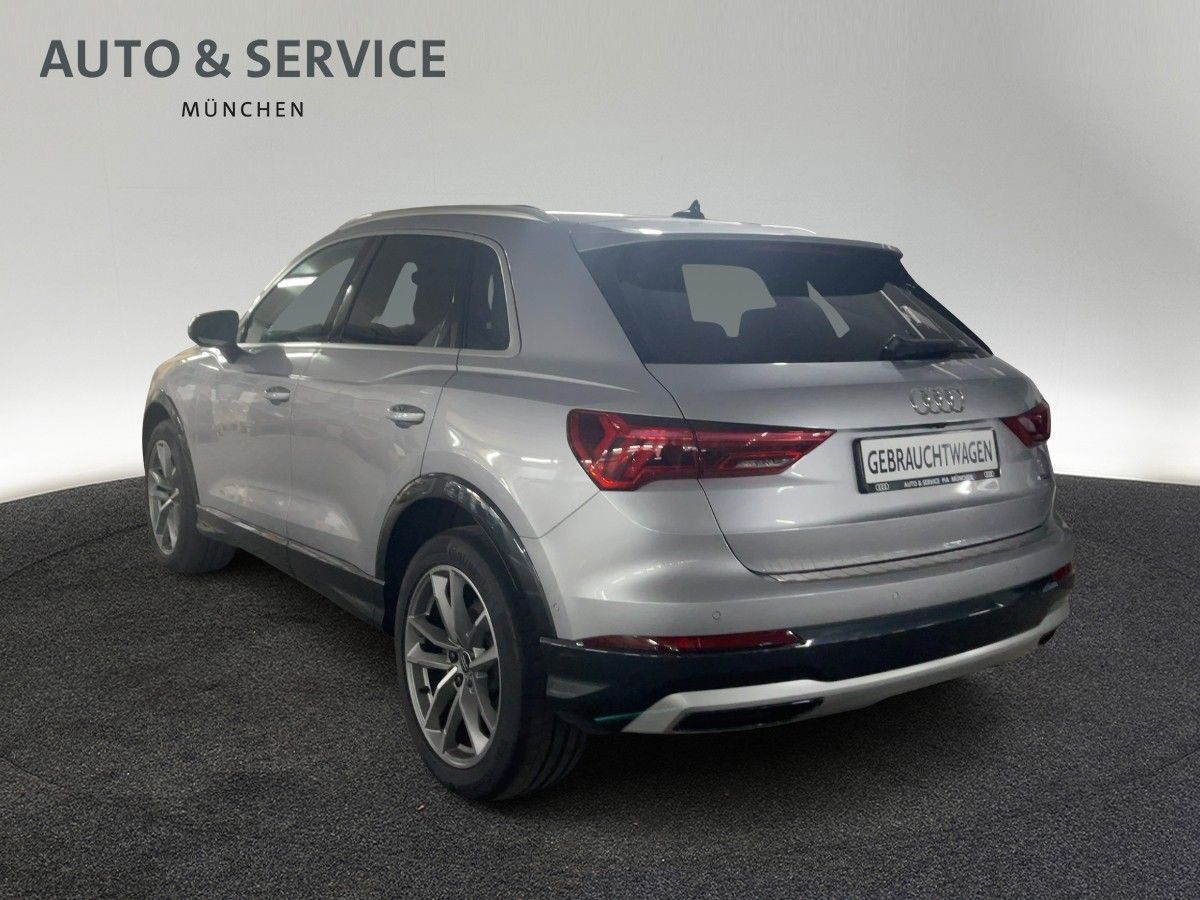 Audi Q3 40 2.0 TFSI quattro S tronic MATRIX ACC PANO foto 2