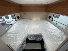 Bürstner SFT 7.0 SIGNATURE  Automatik 180PS AHK