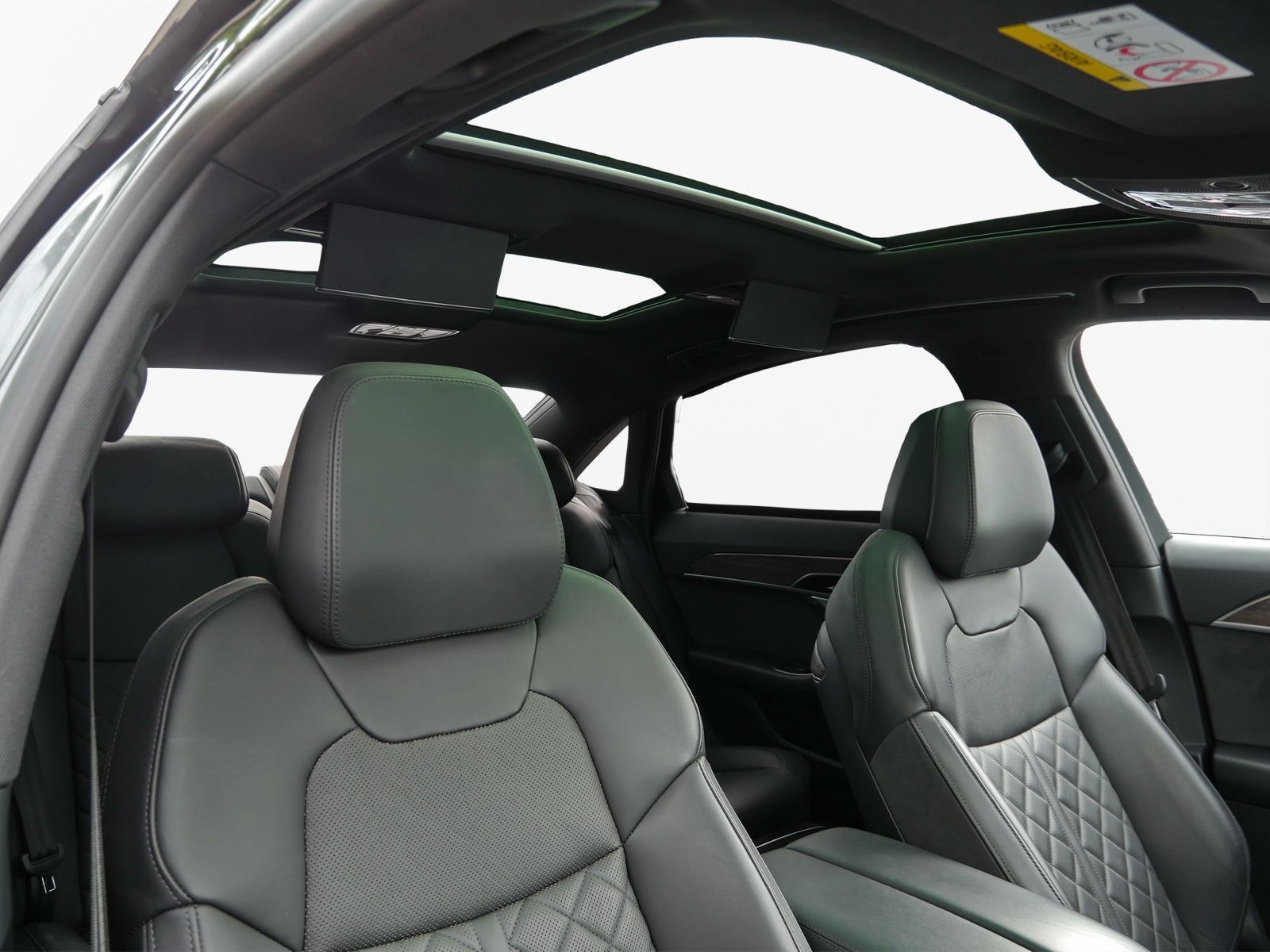 Audi A8 - Bild 10