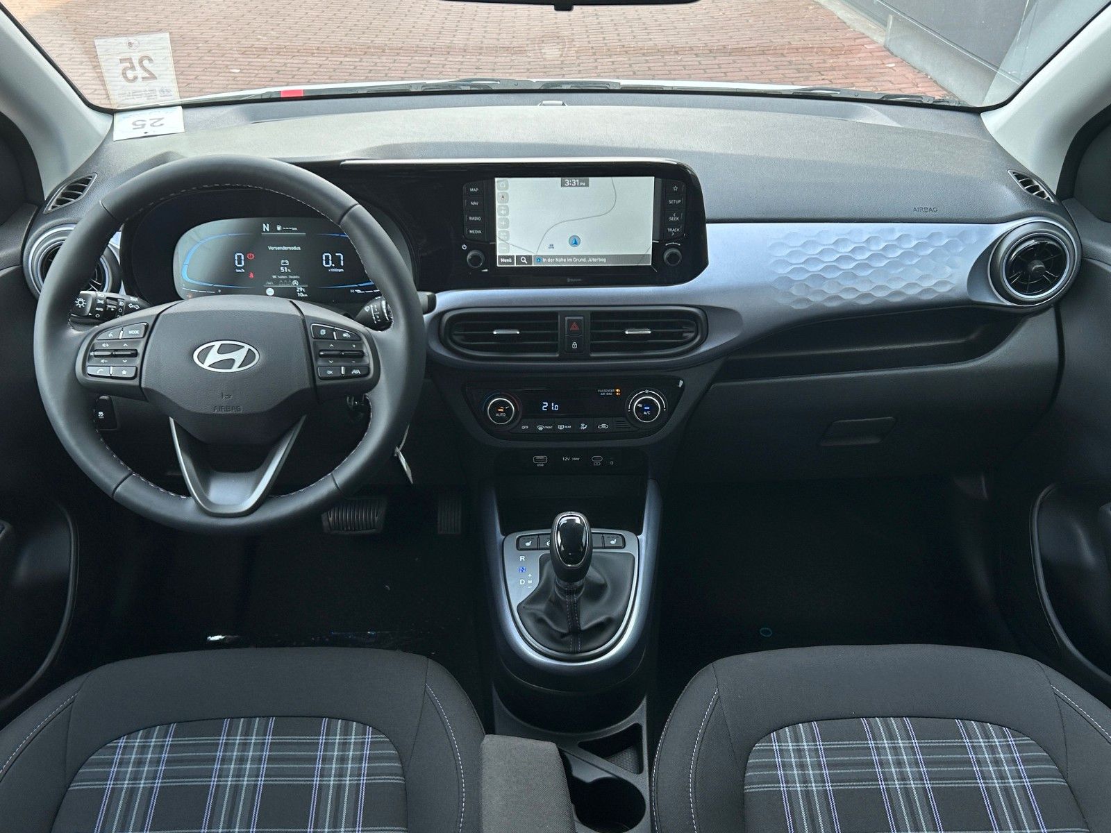 Fahrzeugabbildung Hyundai i10 1.2 Prime AT *Nav*Sitzhzg*Lenkradhzg*Kamera*