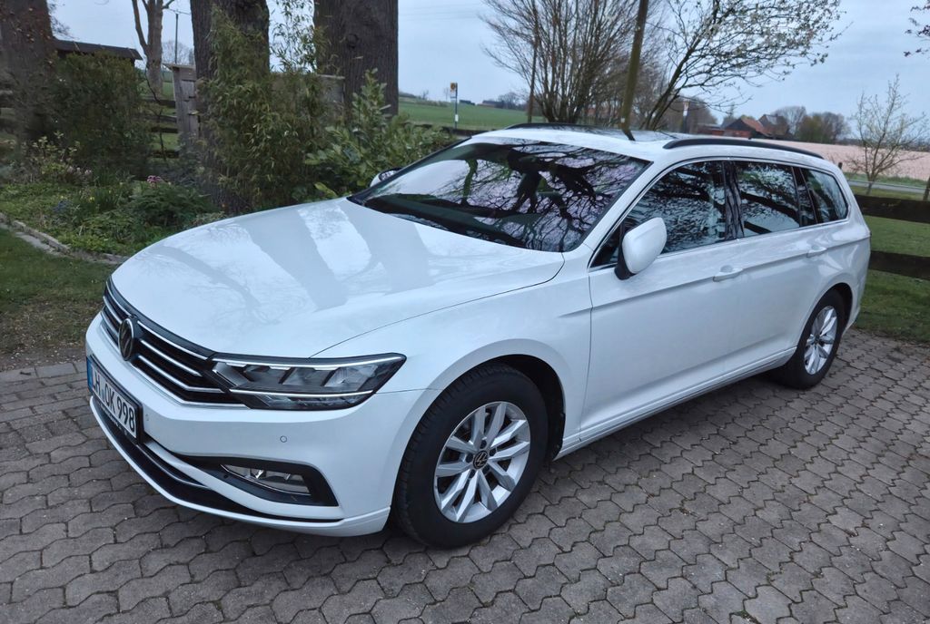 Image of Volkswagen Passat Variant