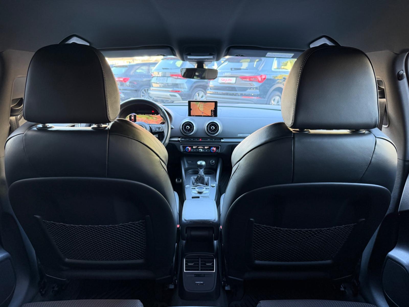 Audi A3 Sportback 1.5 TFSI S line/Virtual Cockpit/LED