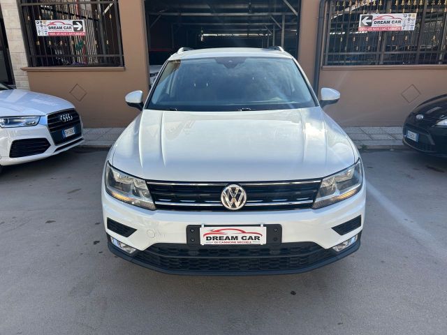 Volkswagen Tiguan 2.0 TDI SCR Business BlueMotio