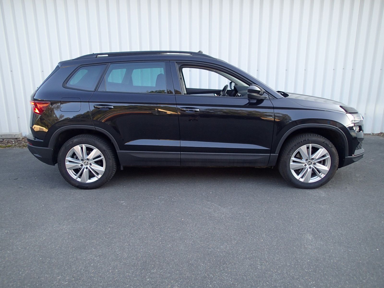 Skoda Karoq - 1