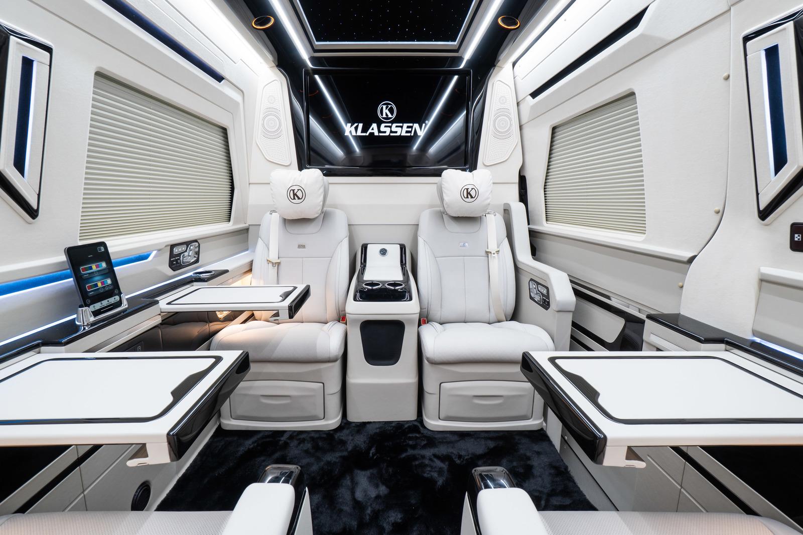 Mercedes-Benz Sprinter 519 - VIP luxury performance 2026