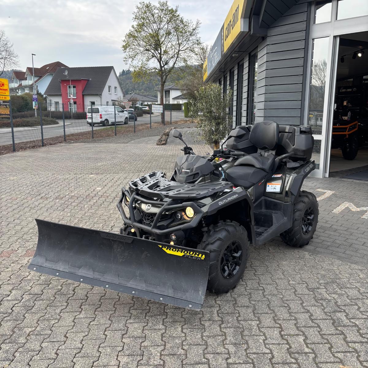 Can-Am Outlander Max 650 XU+ inkl. Schneeschild / MwSt