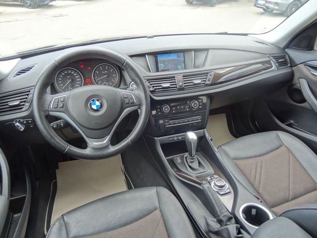 Fahrzeugabbildung BMW X1 18 i sDrive/Navi/PDC/Automatik/2.Hd/Top-Zusta