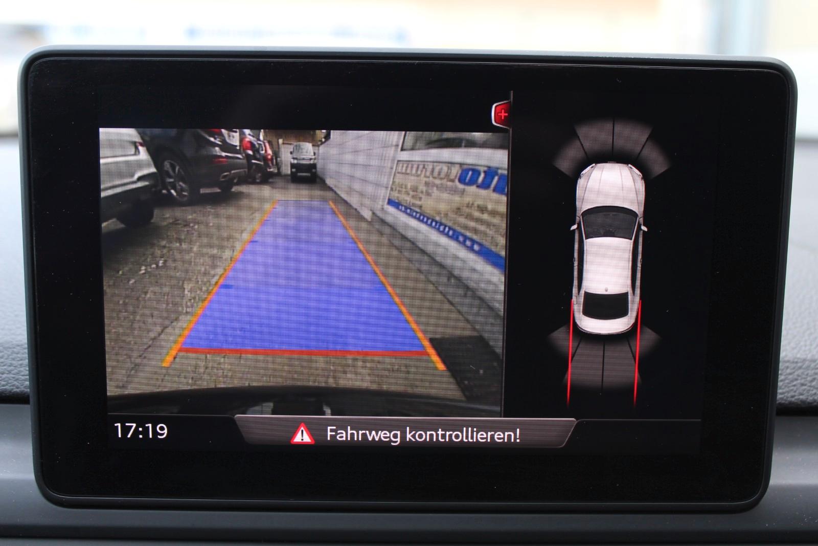 Audi A5 2.0 TFSI Coupe quattro LED*Panorama*R-Kamera