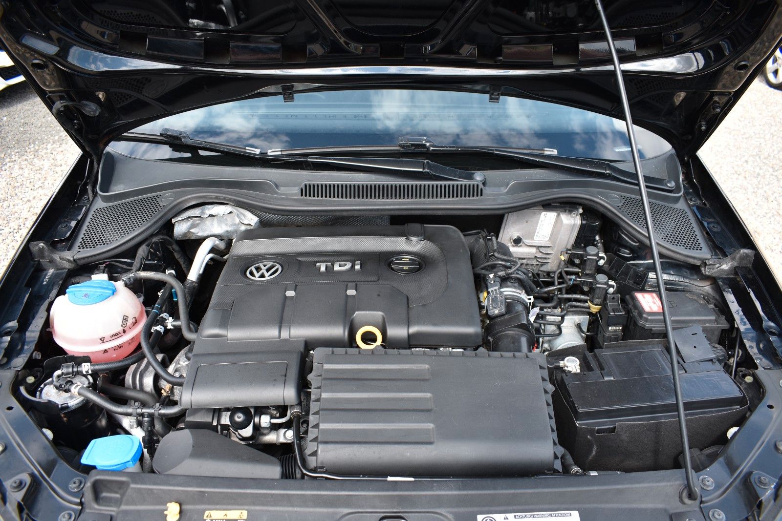 Fahrzeugabbildung Volkswagen Polo V Comfortline/KLIMA/PDC/SITZHEIZUNG/
