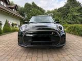 MINI Cooper SE Resolute Edition - MINI MINI: Resolute Edition