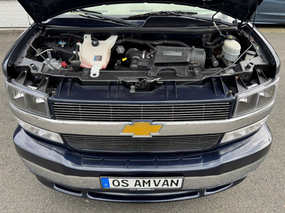 Fahrzeugabbildung Chevrolet Express Chevy Conversion Van 5.3 Vortec