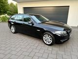 BMW 525d Touring - eleganter Begleiter mit Charakter - BMW 525 von privat
