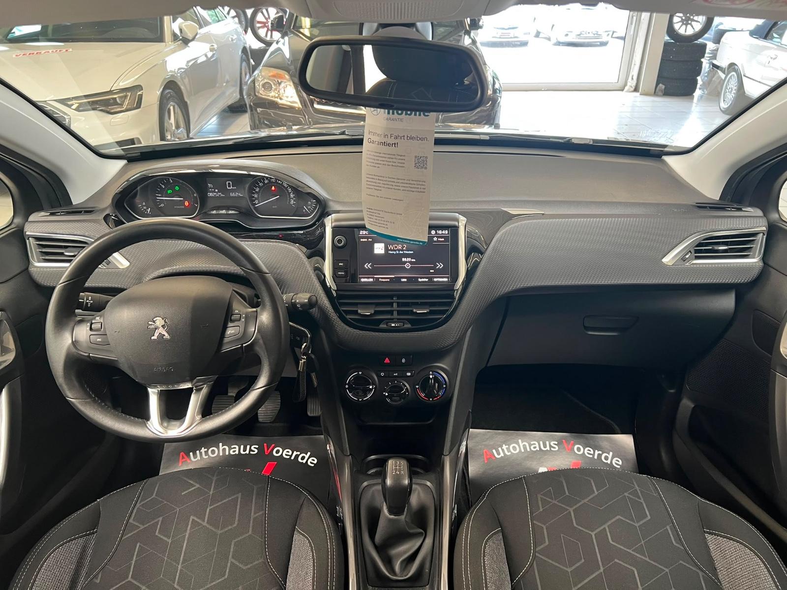 Peugeot 2008 Active Klima/Multi/1-HAND/**82.000KM**/TOP