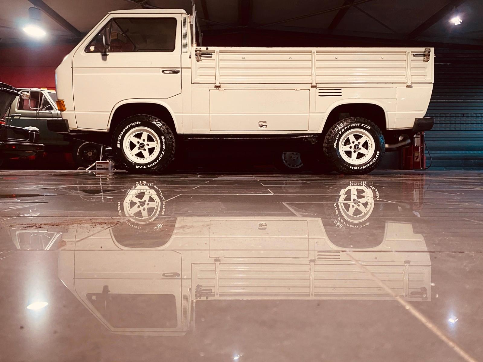 Volkswagen T3 Syncro Allrad Pritsche mit Scheckheft