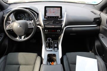 Mitsubishi Eclipse Cross - 11