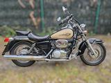 Honda shadow vt125 American spirit  - Offers matching your search criteria