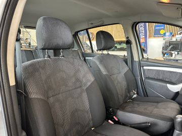 MYAUTOCENTER – Gebraucht- und Jahreswagen mit Werkstattservice in Pfaffenhofen Dacia Sandero Laureate *AHK*TÜV:328*1-Hand*