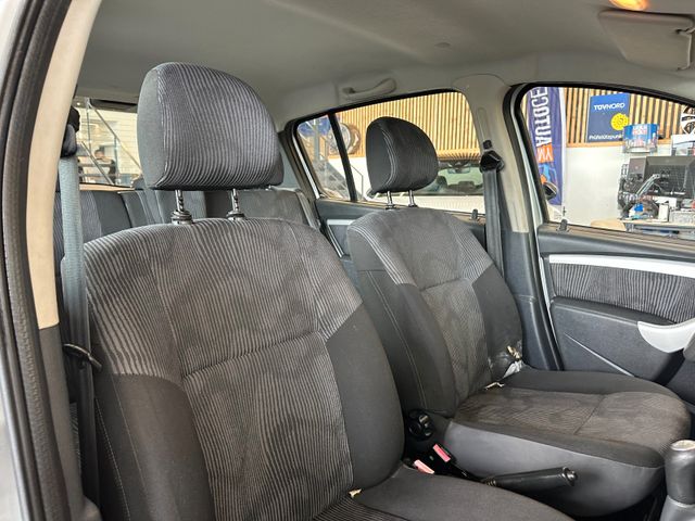 MYAUTOCENTER – Gebraucht- und Jahreswagen mit Werkstattservice in Pfaffenhofen Dacia Sandero Laureate *AHK*TÜV:328*1-Hand*