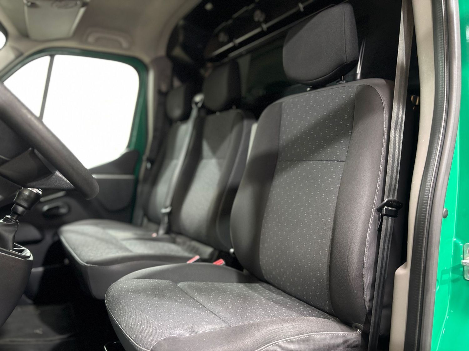 Fahrzeugabbildung Opel Movano HKa L2H2 3,5t#Klima#PDC