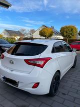 Hyundai i30 1.6 CRDi Style - Hyundai i30: Crdi Style