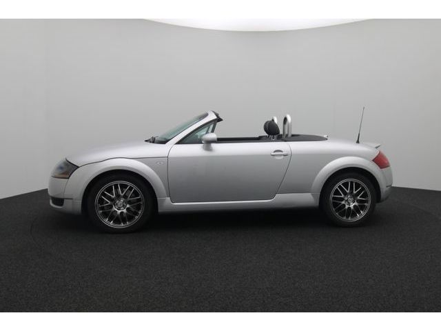 Fahrzeugabbildung Audi TT RoadsterCabrio1.8T