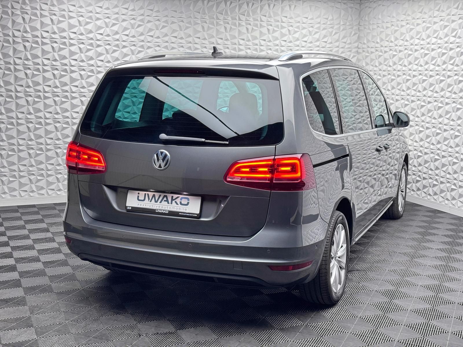 Fahrzeugabbildung Volkswagen 2.0 TDI*4MOTION*PANORAMA*AHK*ACC*ELEKTR-STĂREN