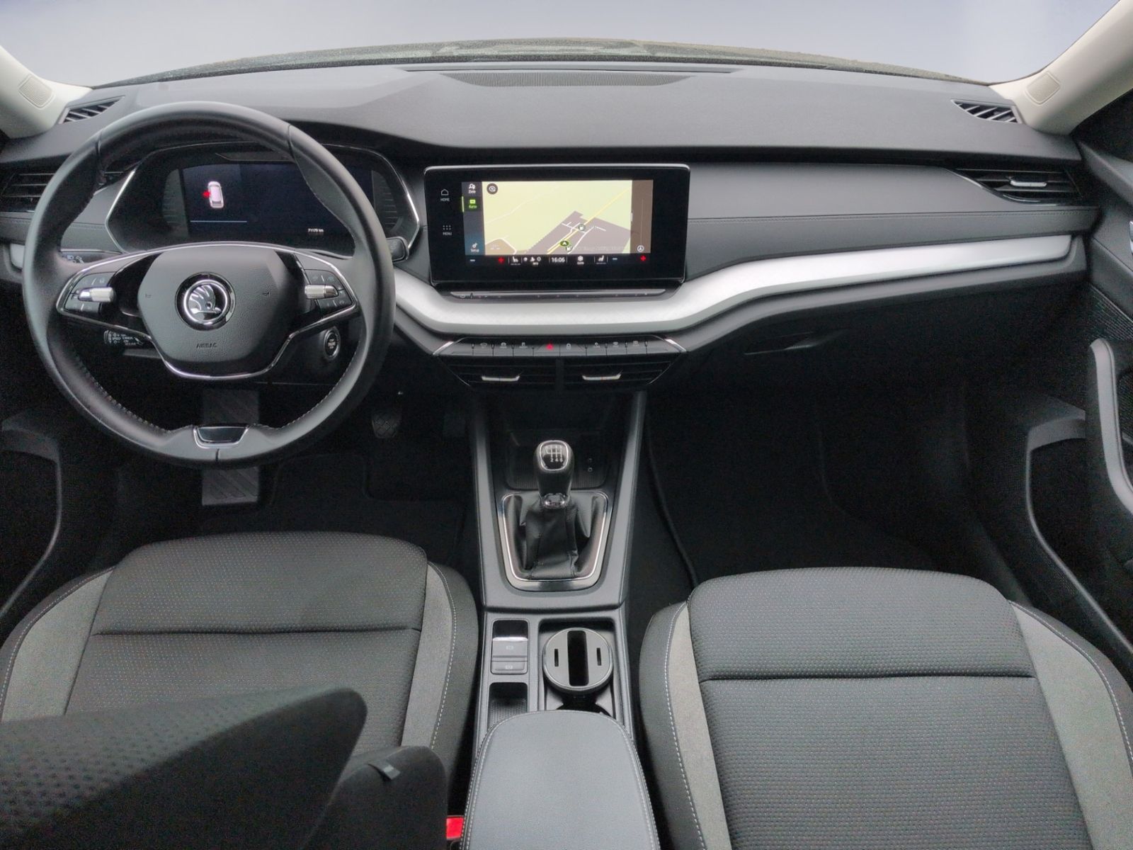 Octavia Combi 1.5 TSI TOUR LED+NAVI+AHK+SHZ