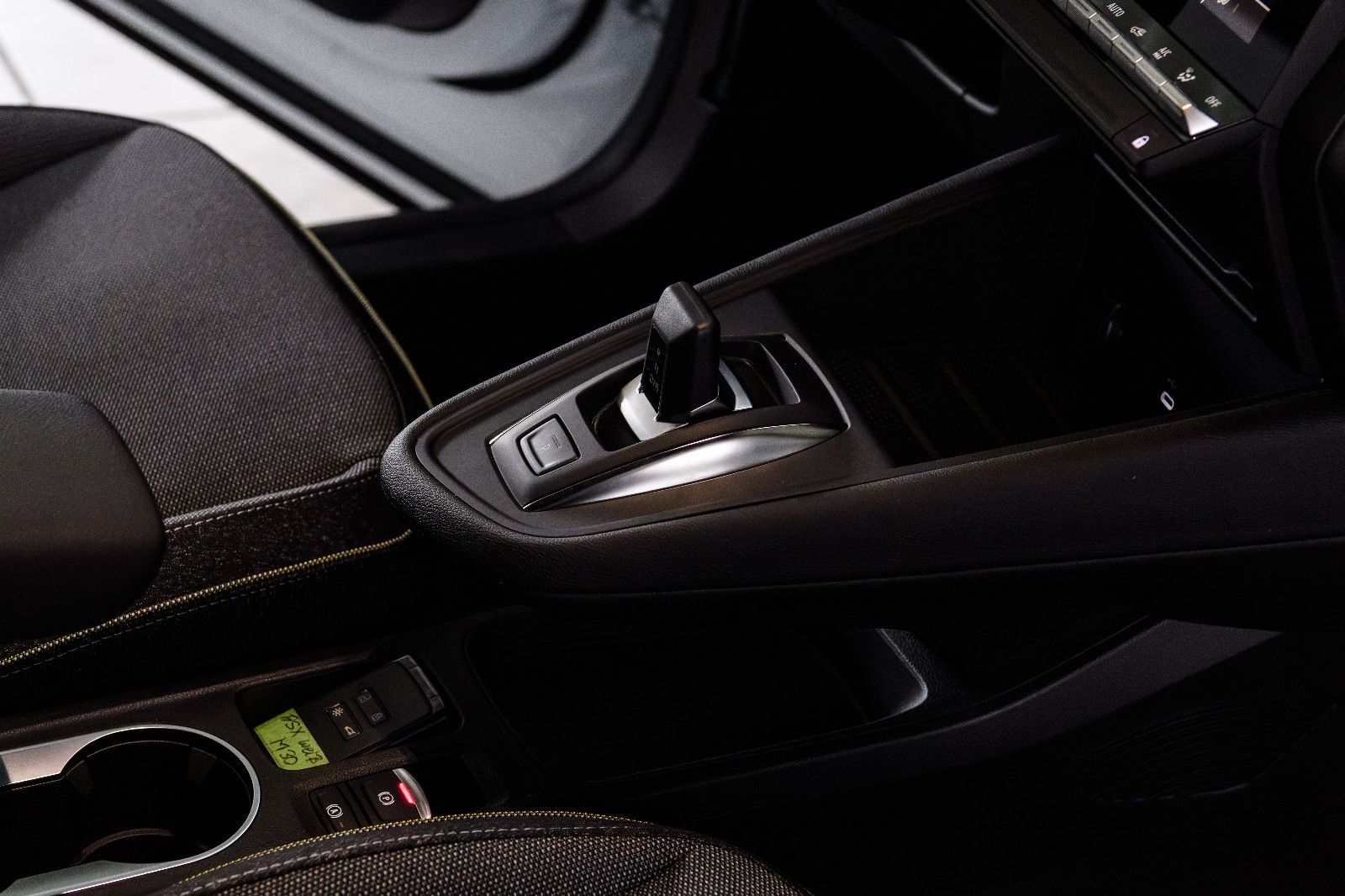 Fahrzeugabbildung Mitsubishi ASX Edition 1.8 HEV Auto. LED 360° Google