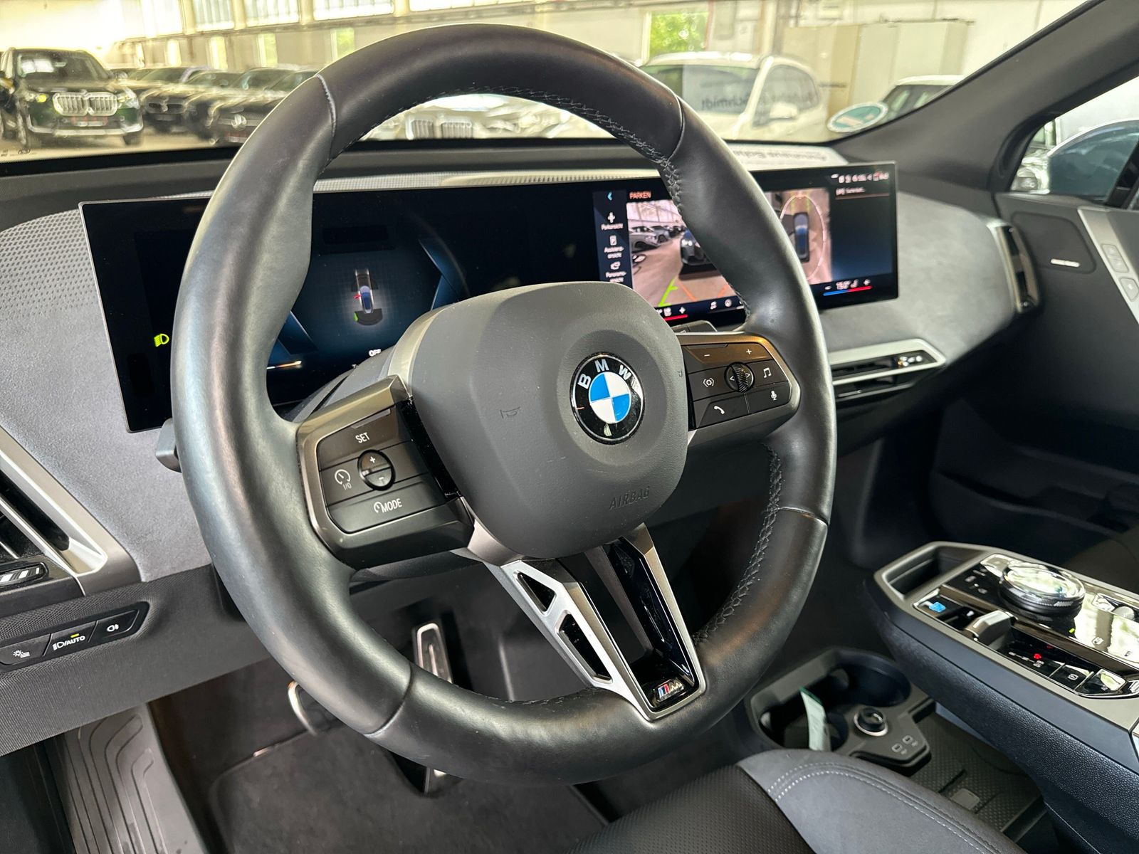 BMW iX - Bild 22