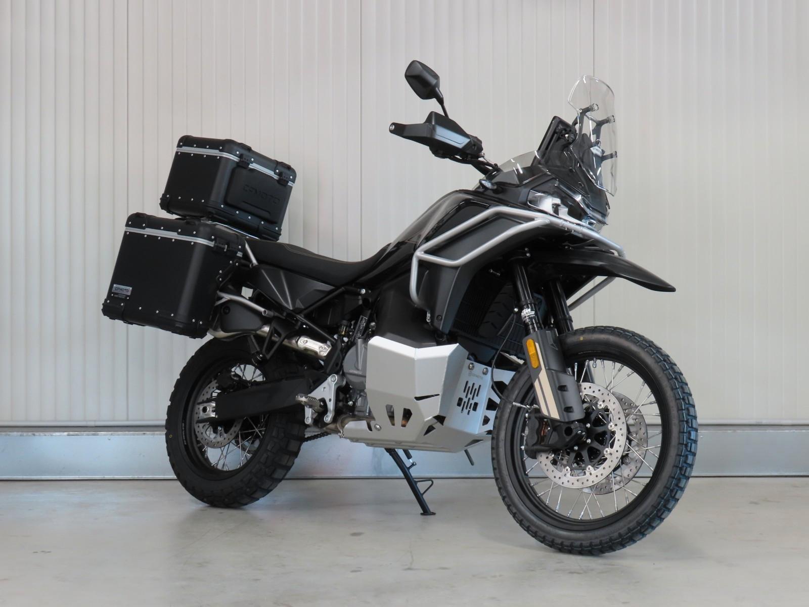 CFMOTO CF MOTO 800MT-X / Ab 104€