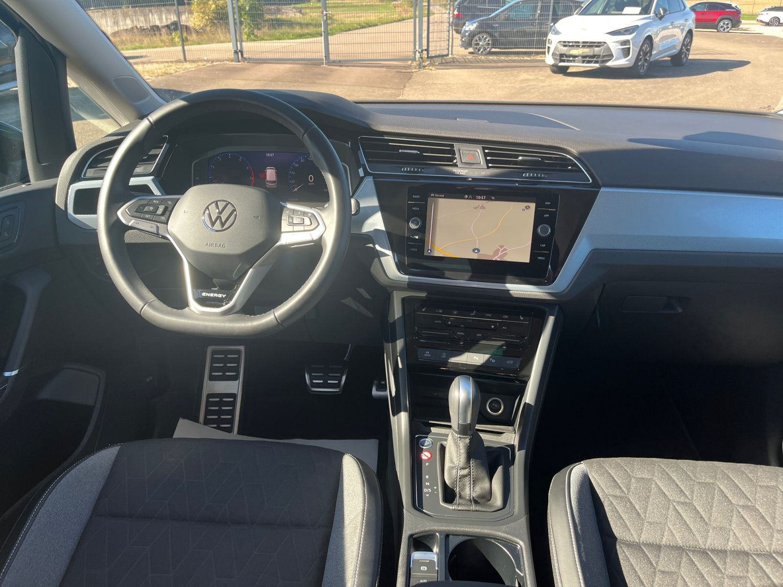 Volkswagen Touran - Bild 11